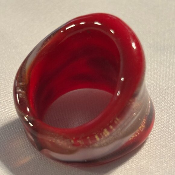 Murano Glass Ring - Size 7.5 - Picture 3 of 4